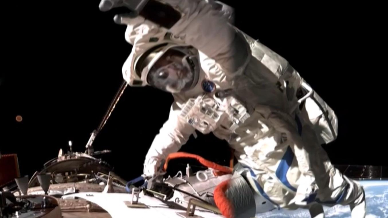 China to promote space station application, development, manned lunar exploration in 2025