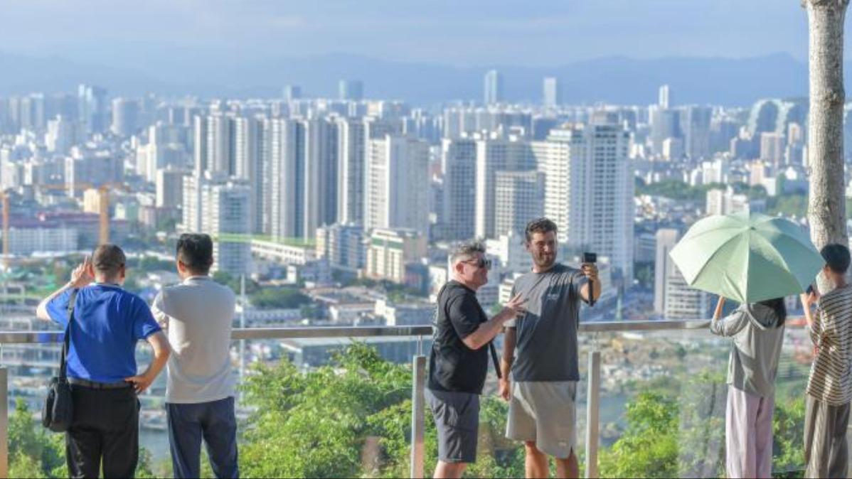 “洋网红”兄弟用文旅视频拼出真实中国