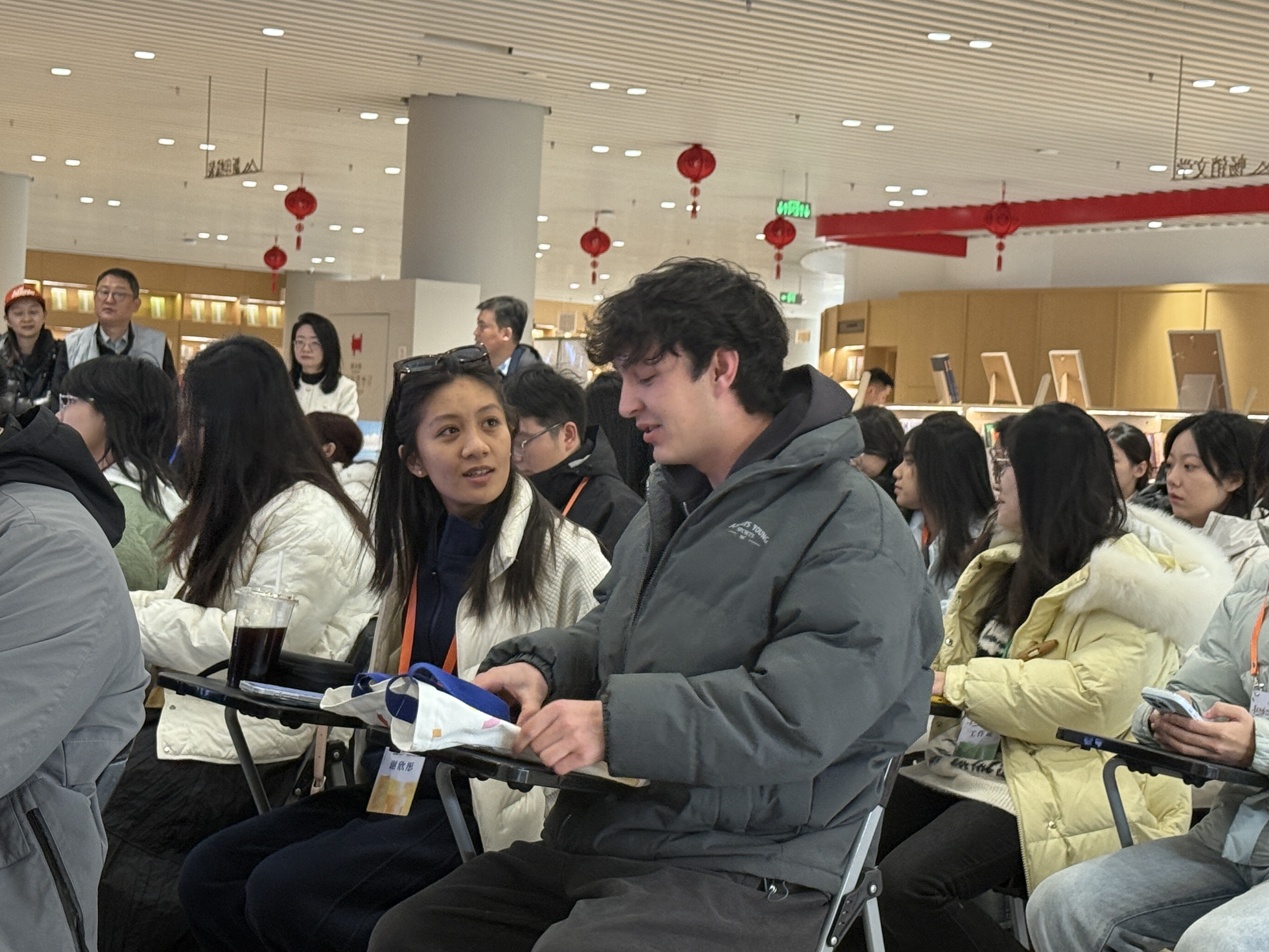 'Youth Bonds on the Silk Road' Creative Camp Held in Xi'an, Focusing on AIGC and Storytelling