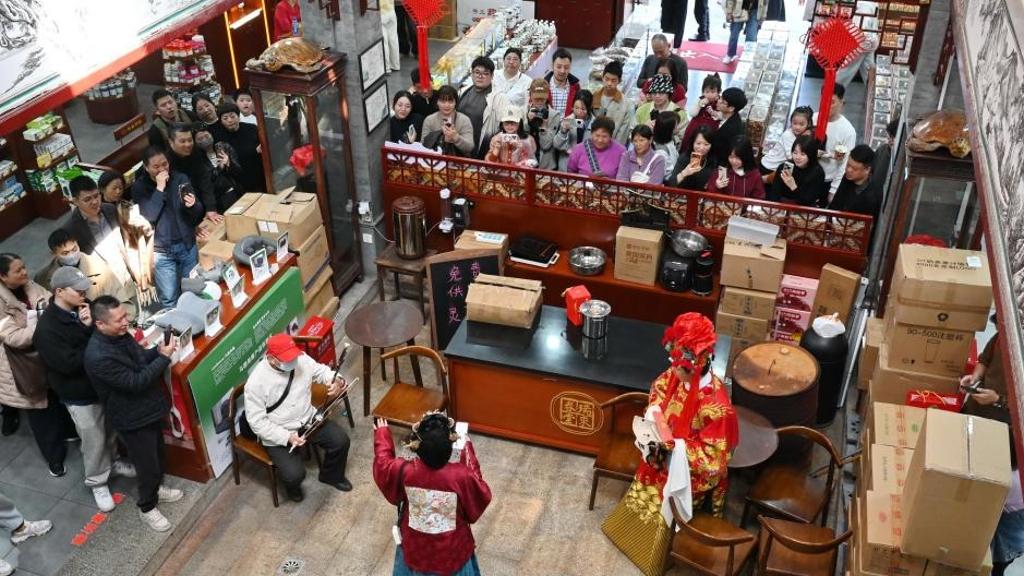 Folk events held to receive 'Gods of Wealth' in SE China's Fuzhou