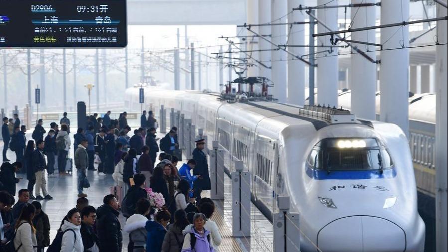 China expects over 90 mln railway trips during Qingming holiday travel rush