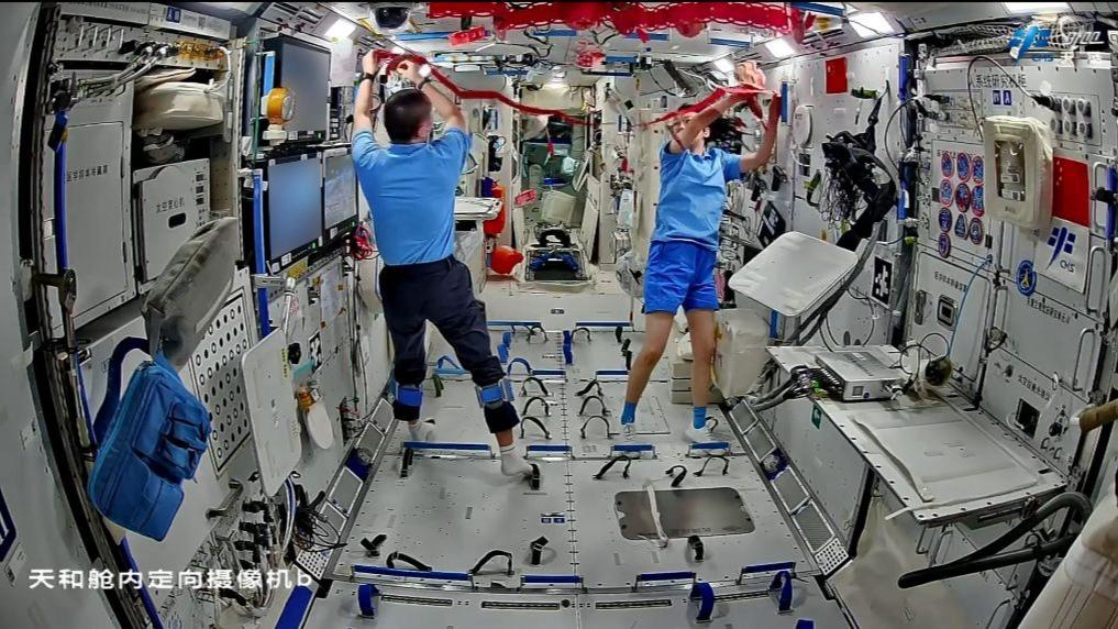 中国空间站动态丨“太空出差”四月有余
