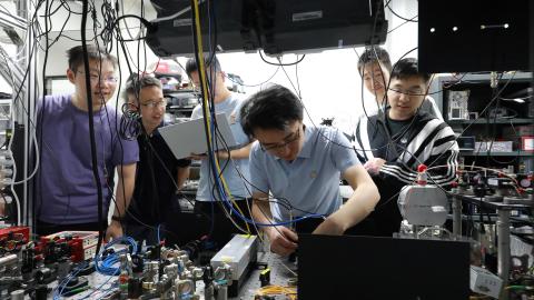 量子精密测量实现新突破 我国科研团队研制出“核光钟”