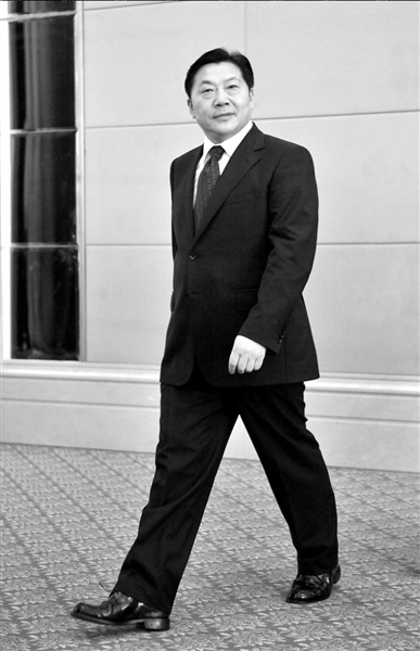 鲁炜任国家互联网信息办主任        据新华社电国家互联网信息办部署