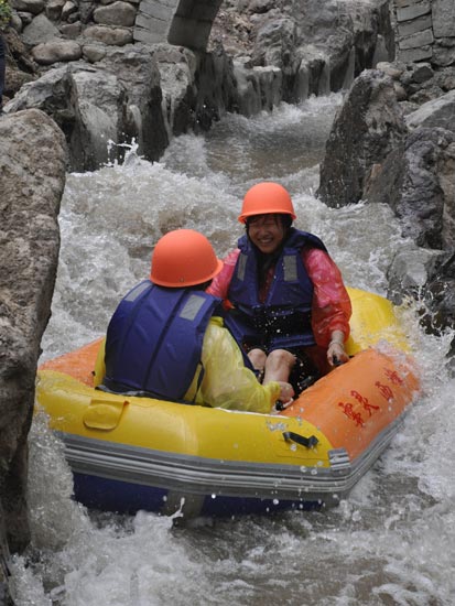 雾灵西峰高山漂流寻刺激-旅游欣赏-百姓中国周刊官网