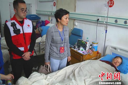 江西一老人山中走失9日 当地救援队多方搜寻获救