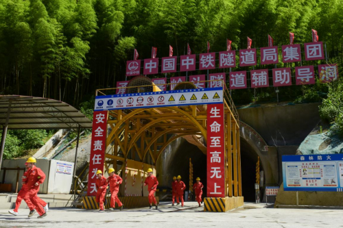 隧道防坍塌如何开展救援？这里的应急演练专业有序