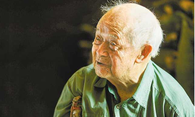 传奇老兵永不褪色上甘岭战役一等功臣蒋诚用鲜血和无悔诠释共产党员的