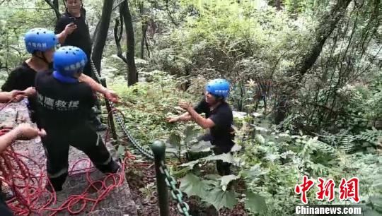 上海一游客河南灵宝登山失联数十日 救援仍在进行中