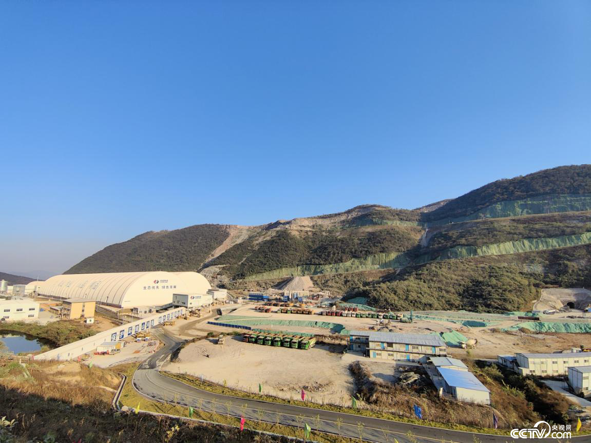 【共舞长江经济带看高质量发展】安徽池州:悄悄把山"搬走" 30年留下万