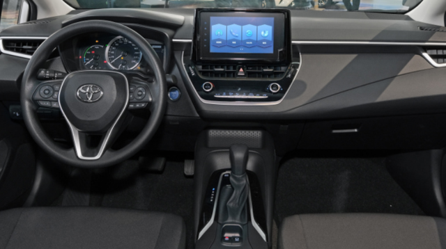 21款卡罗拉上市1098万的价格很意外15l引擎成最大亮点