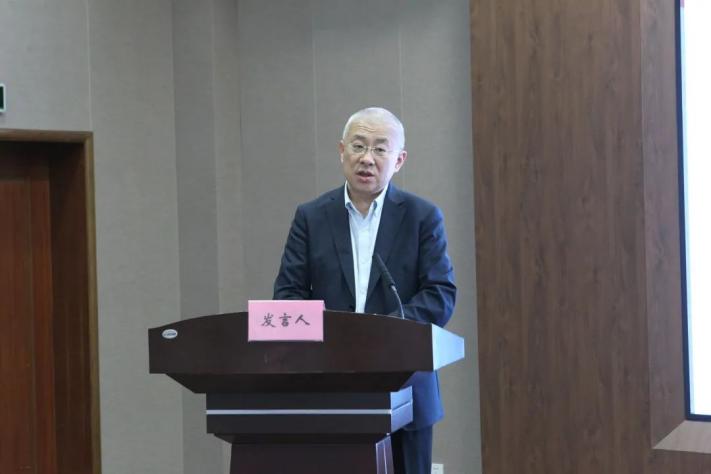 西北政法大学副校长,教授,博导,中国法律史学会执行会长王健作题旨