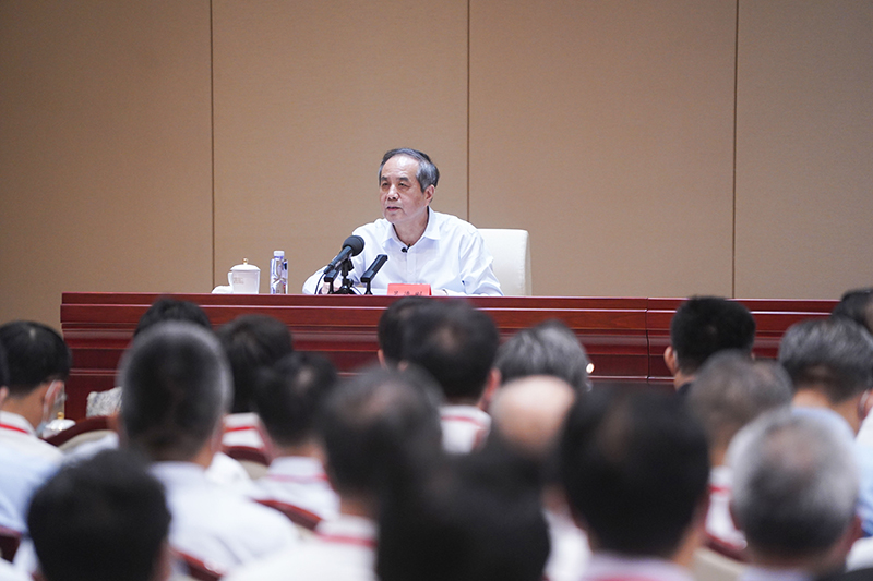 7月15日，党史学习教育中央宣讲团成员吴德刚在第六场报告会上作宣讲报告。