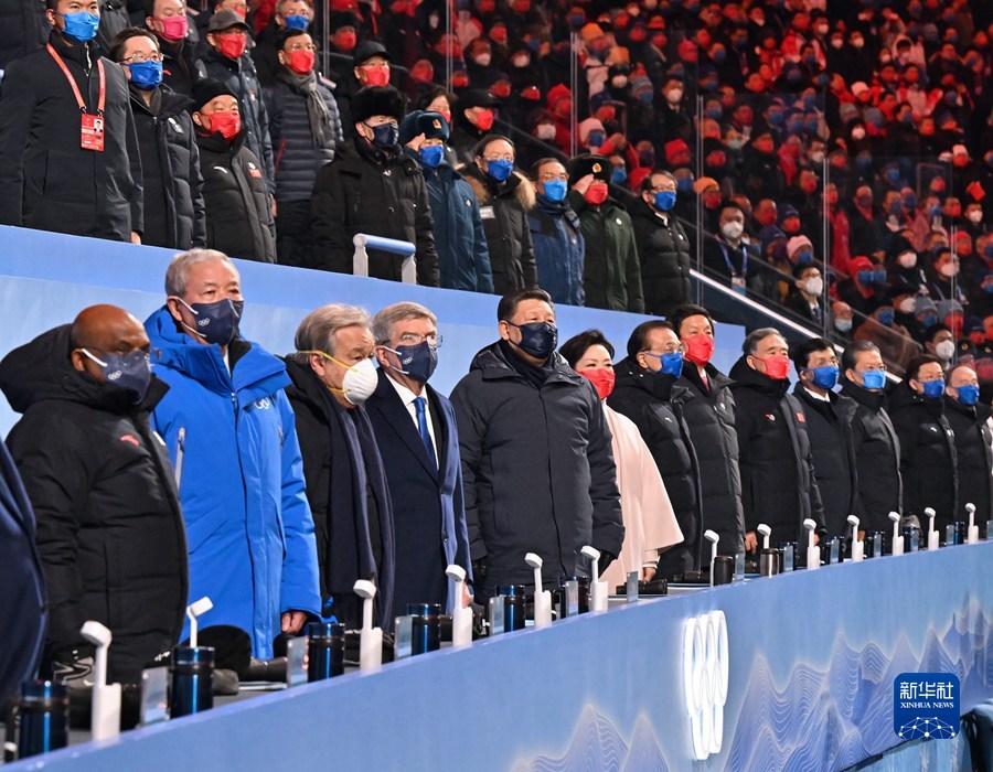 2月4日晚，北京第二十四届冬季奥林匹克运动会开幕式在国家体育场隆重举行。习近平、李克强、栗战书、汪洋、王沪宁、赵乐际、韩正、王岐山等党和国家领导人出席开幕式。