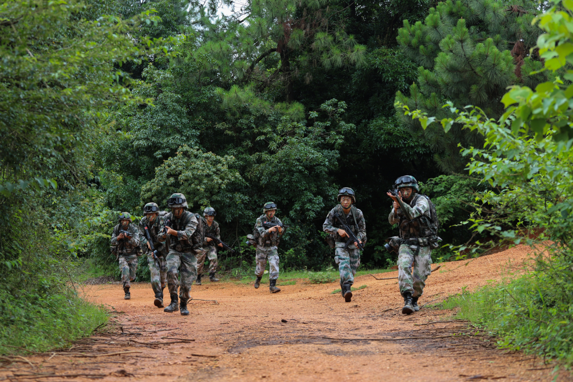 72小时昼夜不停侦察兵多要素情报演练