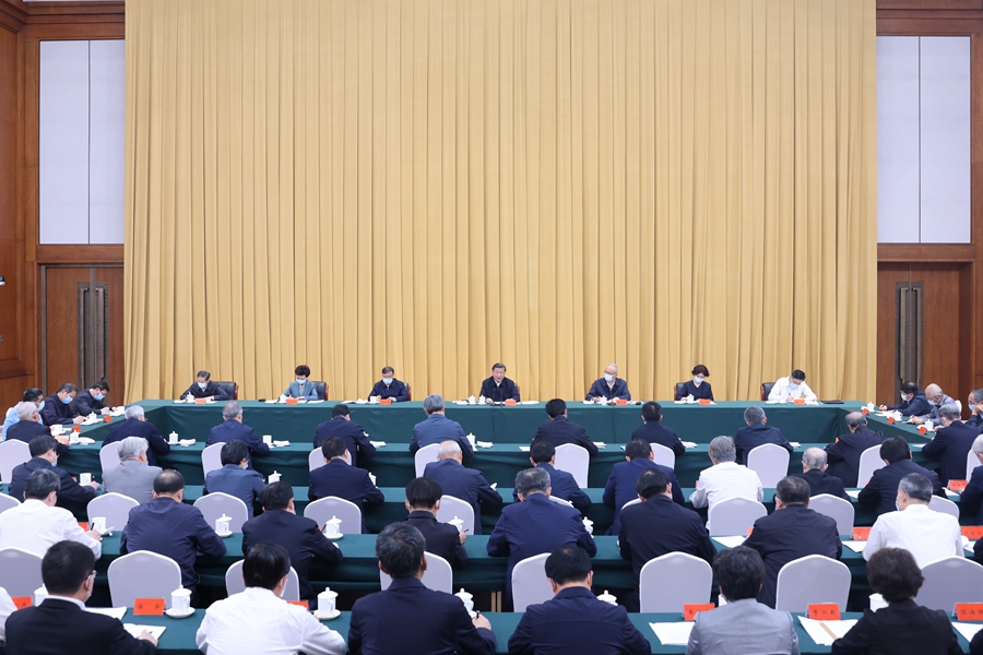 6月2日，中共中央总书记、国家主席、中央军委主席习近平在北京出席文化传承发展座谈会并发表重要讲话。