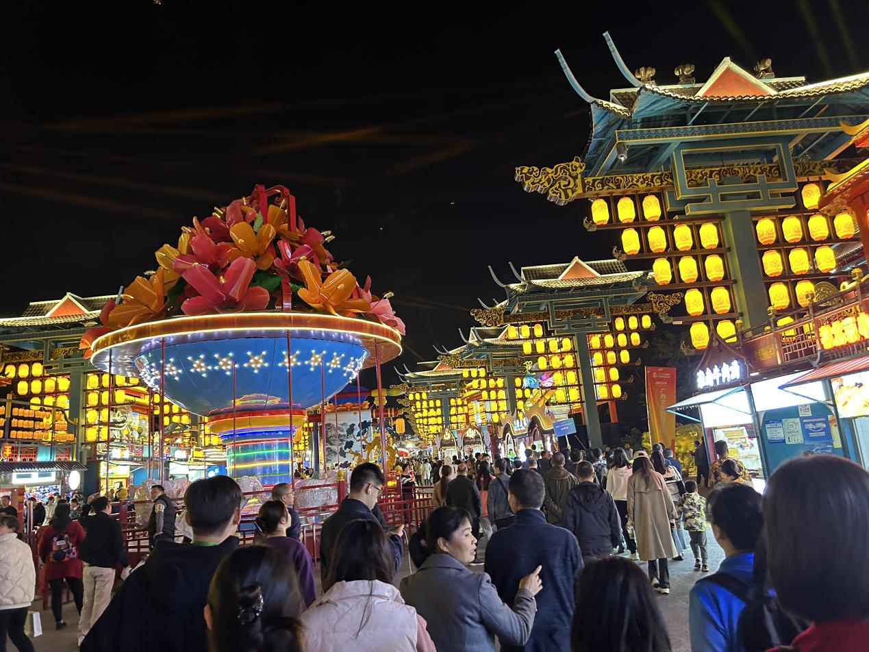 持续点亮“夜经济”,南宁打造“中国不夜城”_地方频道_央视网(cctv.com)