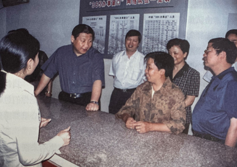 泉州气温热情不减 雨水仍是主角