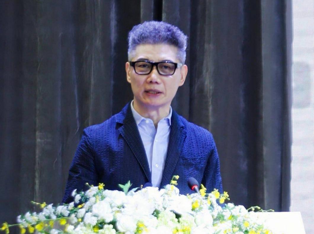 中国美术家协会理论委员会主任尚辉致辞