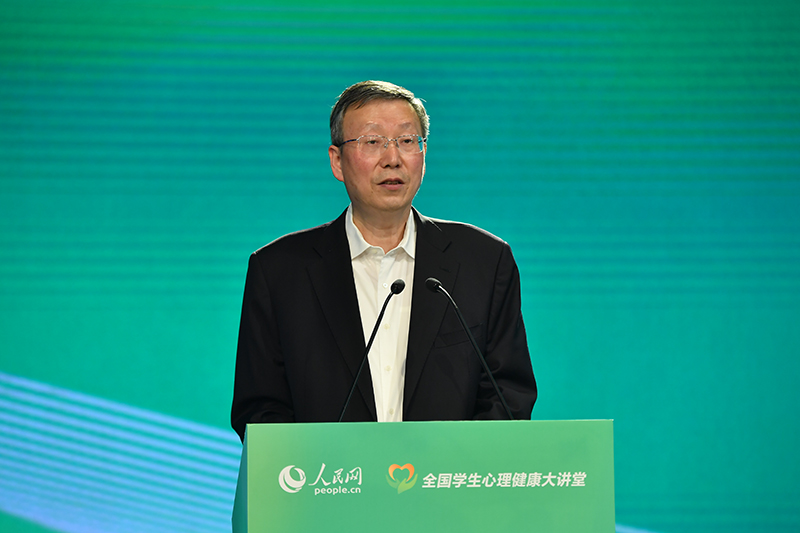 教育部党组成员,副部长,总督学王嘉毅,人民日报社副总编辑崔士鑫,全国