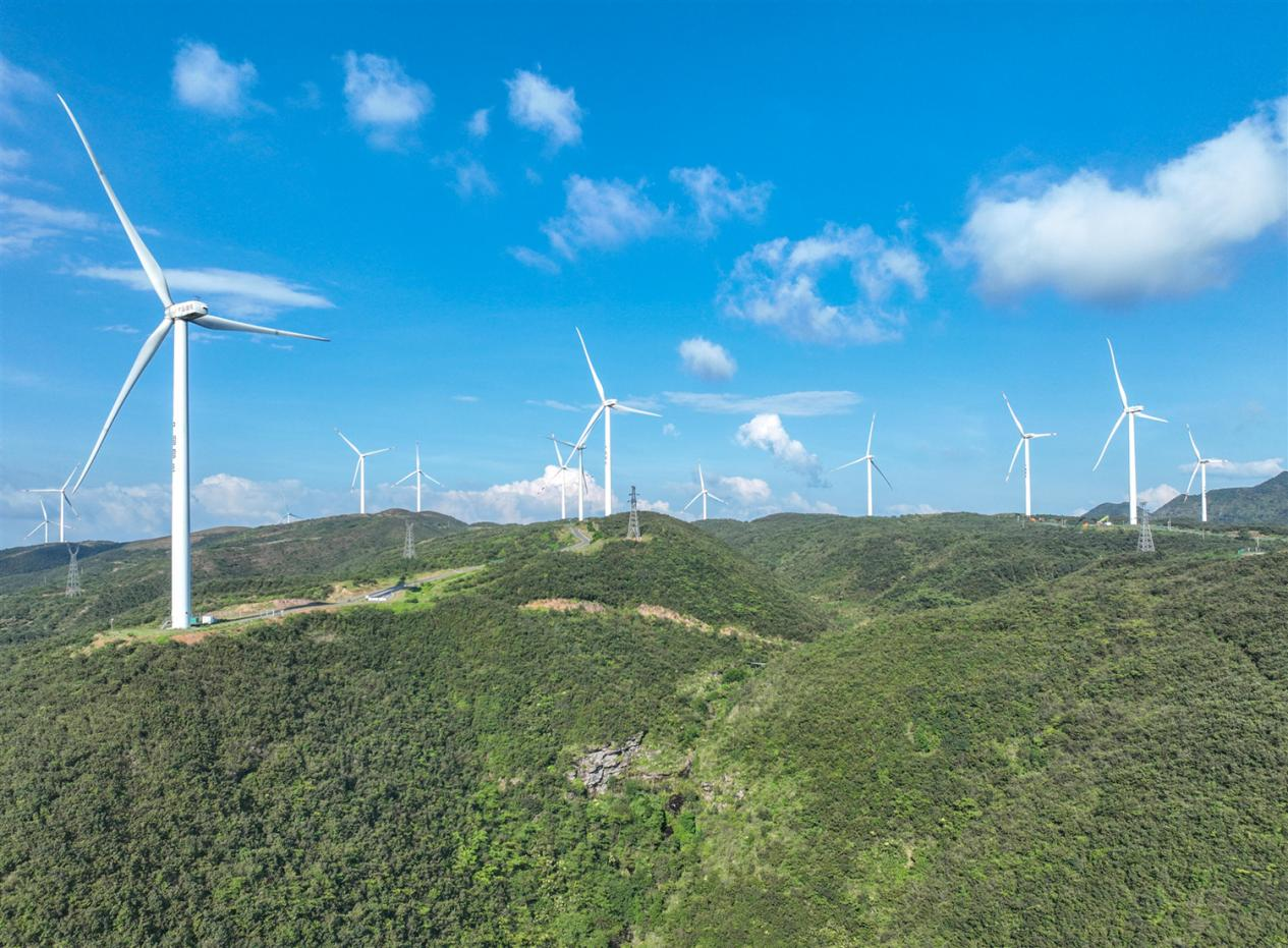 江华风力发电场（蒋克青 杨丁香/摄）