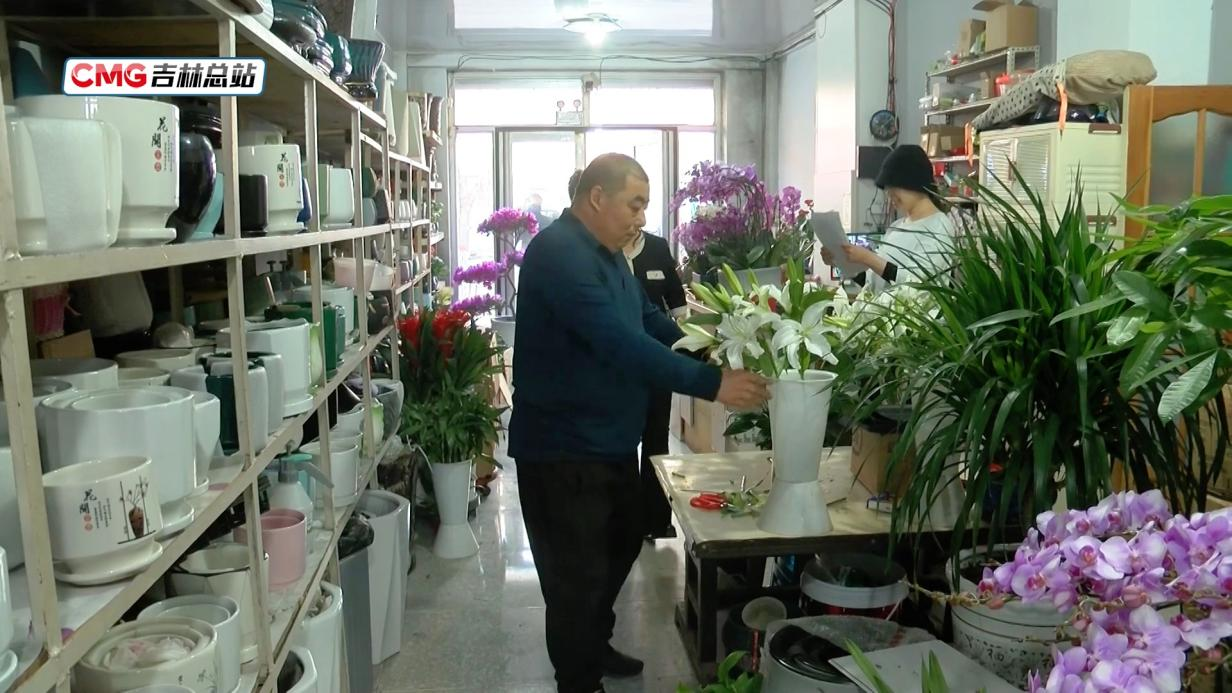 吉林省白城市镇赉县花卉市场供销两旺