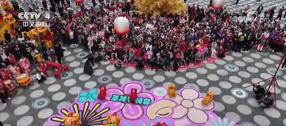 女白领家暴老公:习惯了 博士老公不反抗:我是男人【热点新闻】风尚中国网