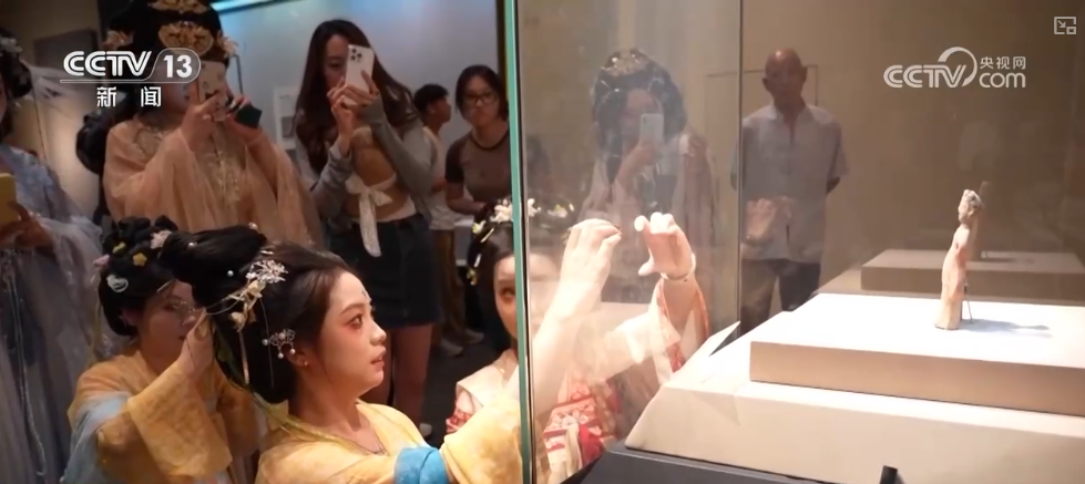 新场景新业态层出不穷 文旅“玩法”不断上新 各地假期消费市场欣欣向荣  第10张