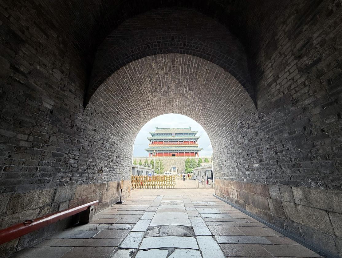 正阳门箭楼门洞(央视网记者 弟辰晨/摄)