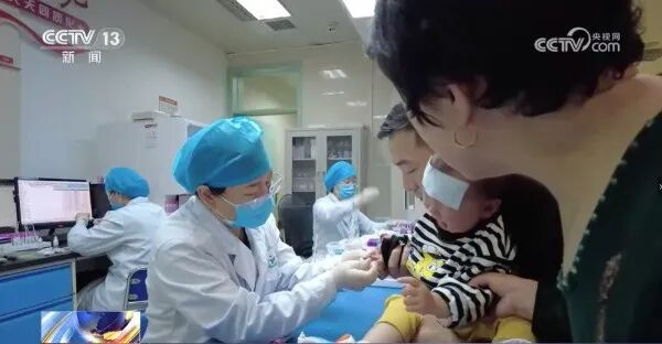 传染性强，有人全家“中招”！这种病毒进入流行期
