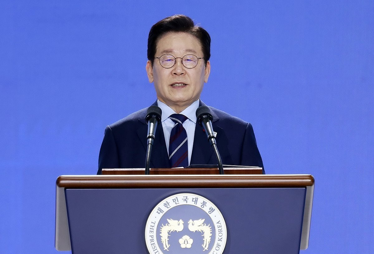 韩国“紧急戒严”一周年 李在明：事件追责