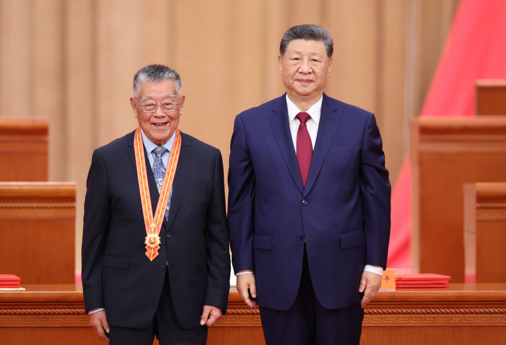 庆祝中国共产党成立105周年大会在京隆重举行(图15) 庆祝中国共产党成立105周年大会在京隆重举行(图15)