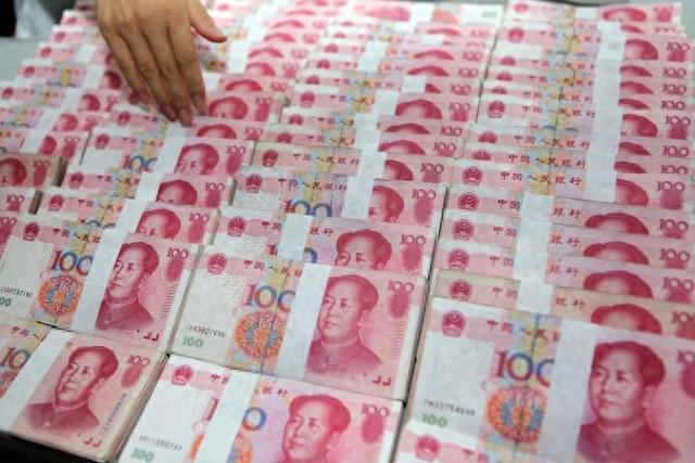利率一再降，“存款搬家”搬去哪？专家解析
