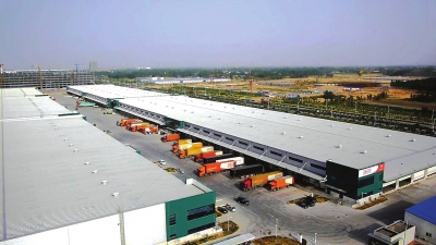 国际物流中心郑州 2014073007152451035.jpg