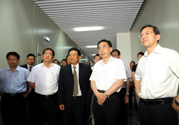 国土等部门组成的调研团,在佛山市委书记李贻伟和顺德区委书记梁维东